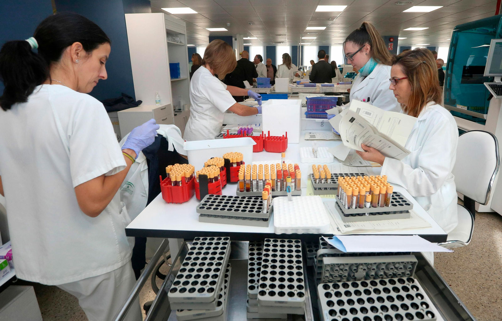 Laboratorios Clínicos Hospitalarios