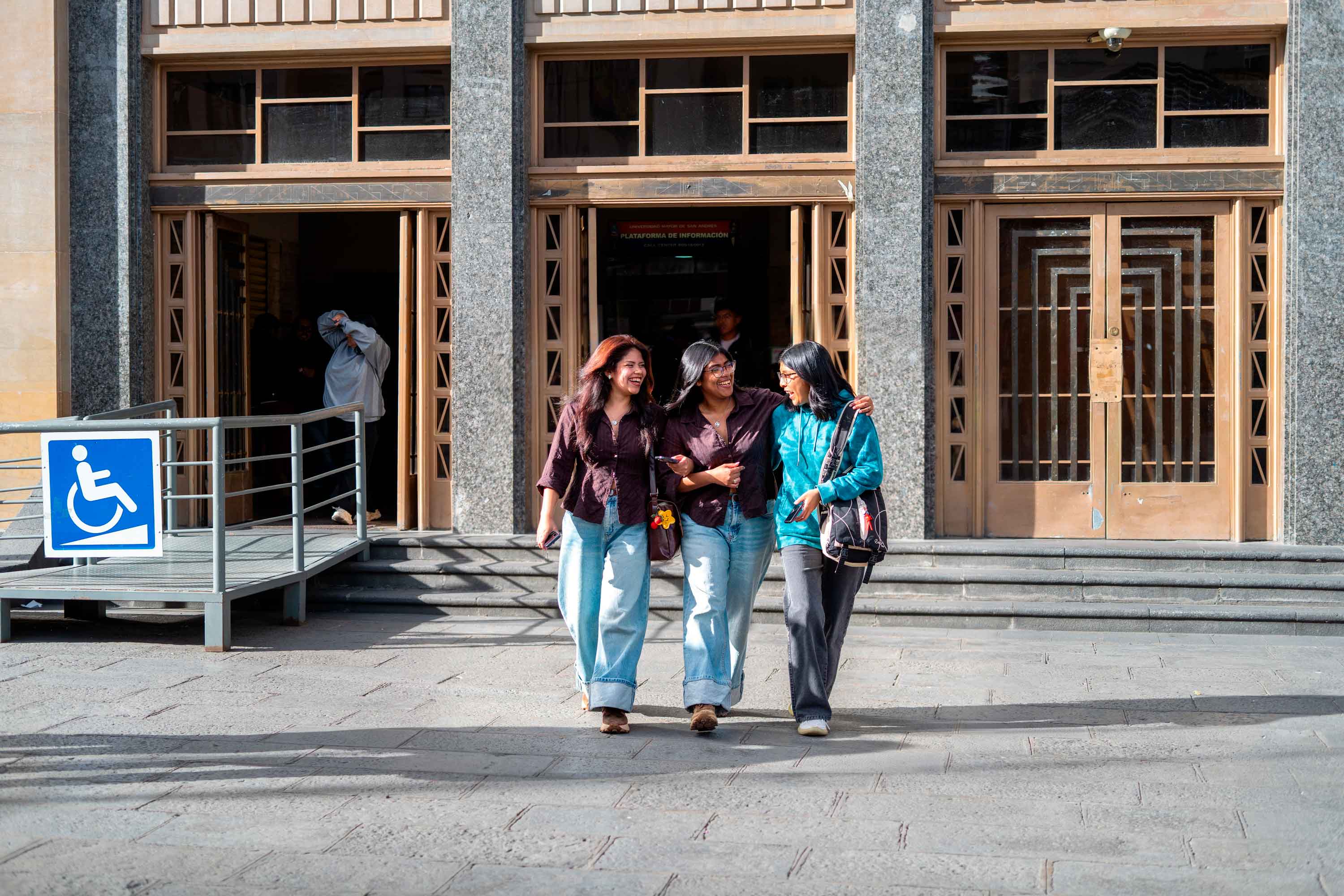 La UMSA abre camino en igualdad y crea la primera Comisión de Género en la universidad pública